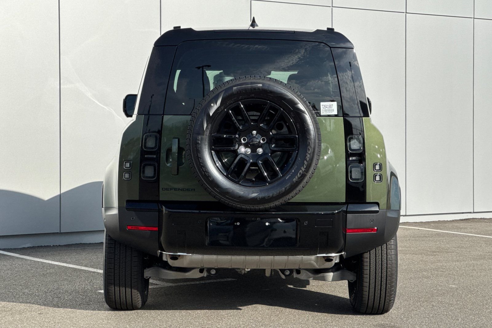 New 2026 Woolstone Green Land Rover S image 4