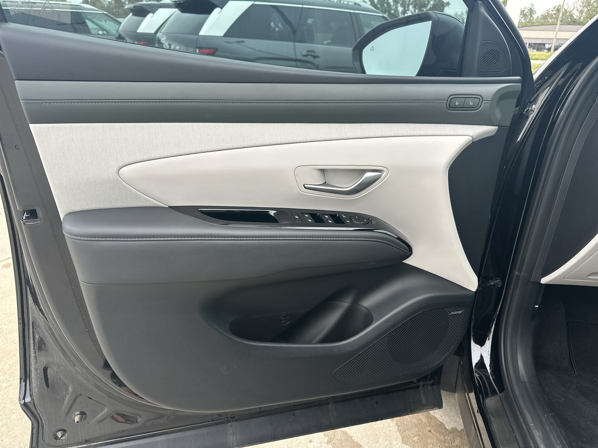 2026 Hyundai Tucson Limited - Photo 15