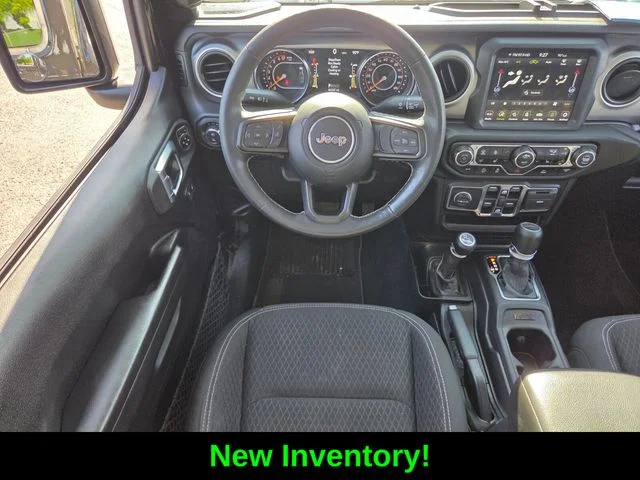 Used 2021 Black Jeep Sport image 15