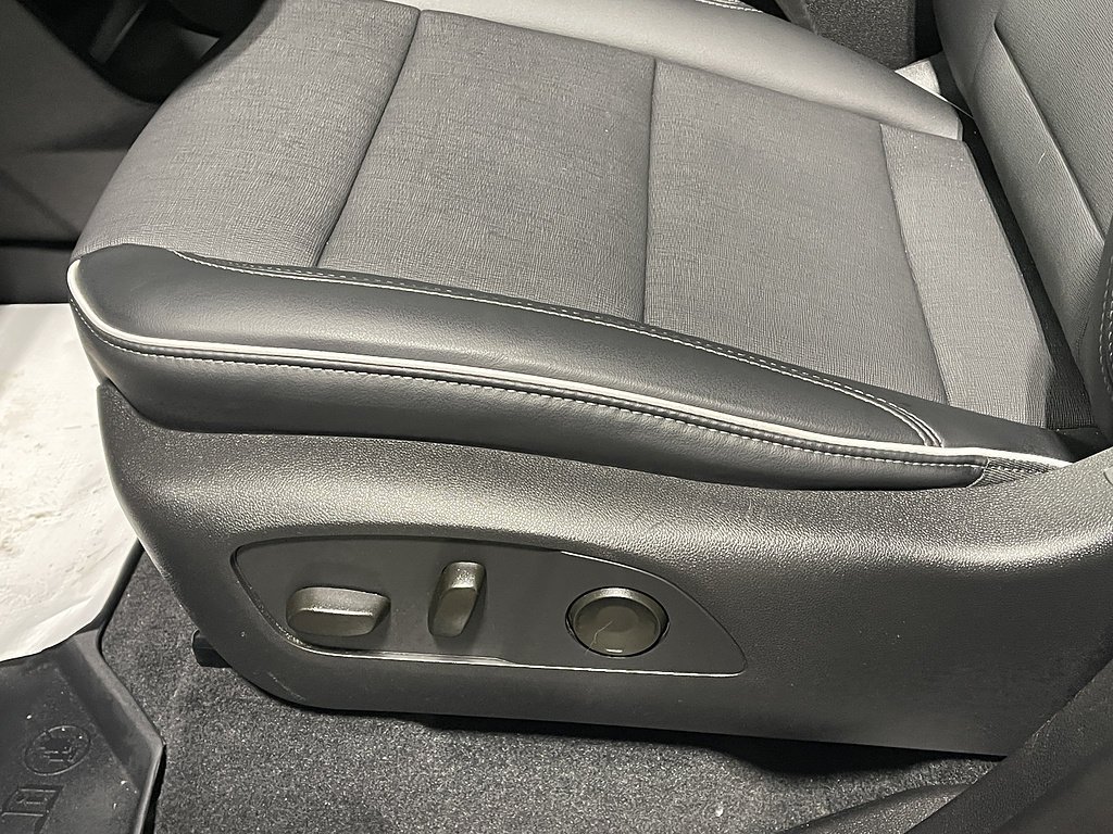 2026 Buick Enclave Preferred - Photo 35
