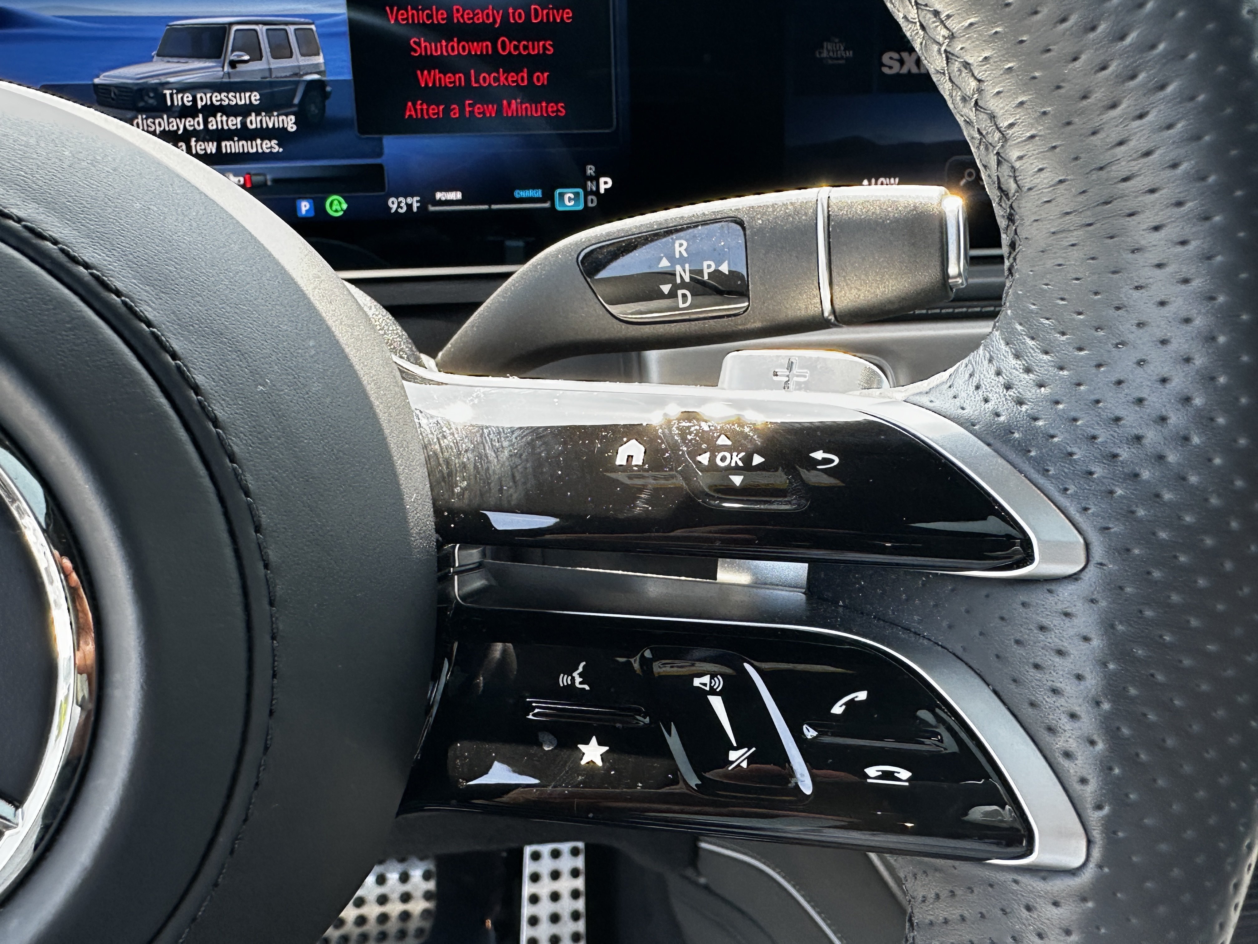 Certified Used 2025 Blue Mercedes-Benz G 550 image 29