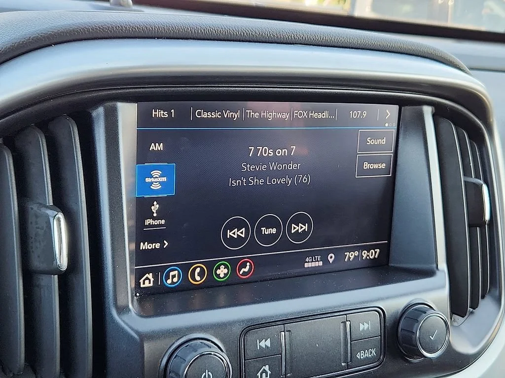 Used 2022 Black Chevrolet ZR2 image 15