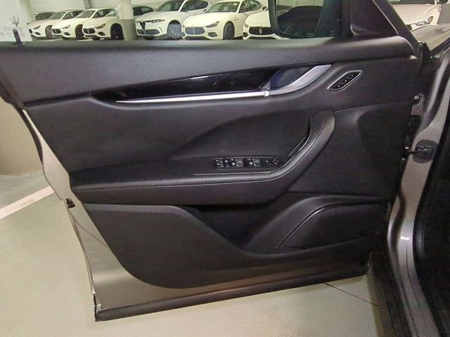 Used 2022 Grigio Metallic Maserati GT image 10