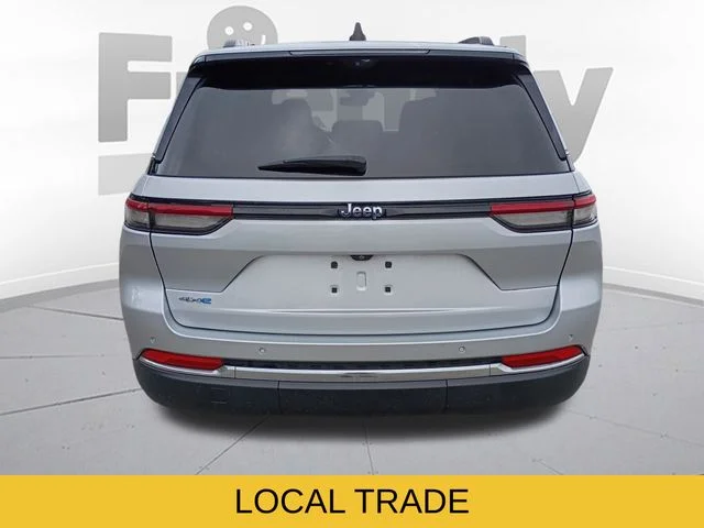 Used 2022 Silver Jeep 4xe image 6