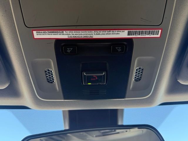 2022 Toyota Camry SE - Photo 20