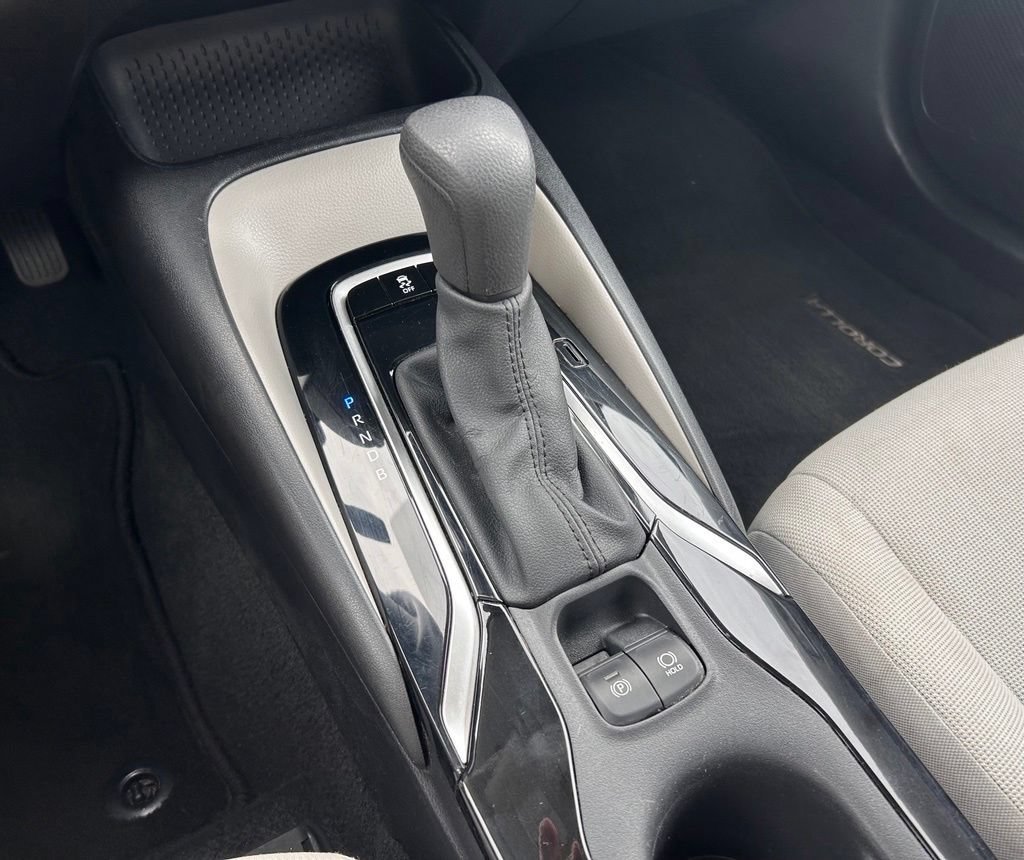 Used 2021 Gray Toyota LE image 36