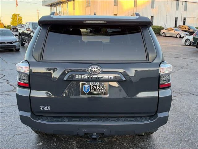 2024 Toyota 4Runner SR5 - Photo 10