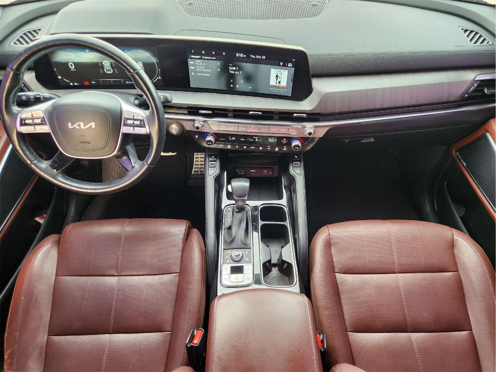 Used 2024 Dark Moss Kia SX image 27