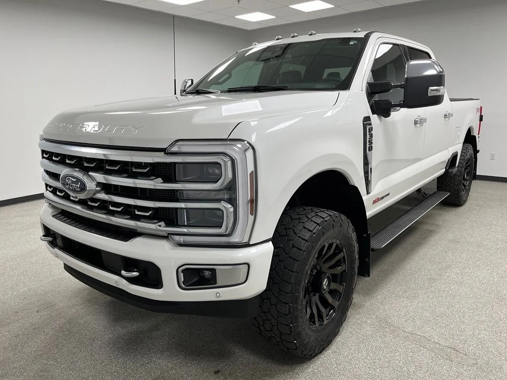 Used 2024 White Ford Platinum image 4