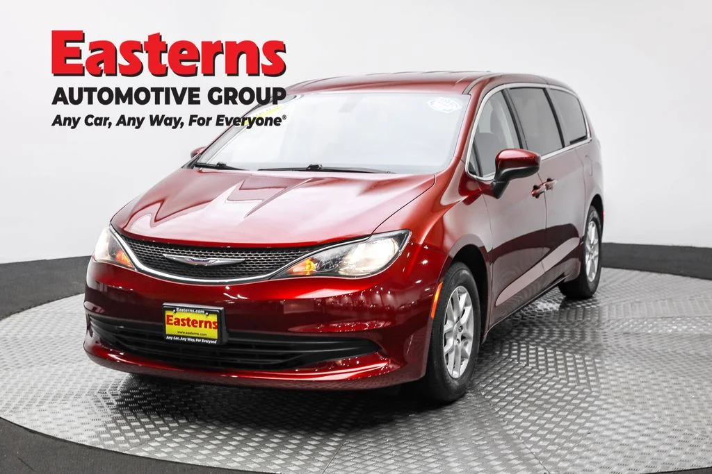 Used 2020 Red Chrysler LX image 1