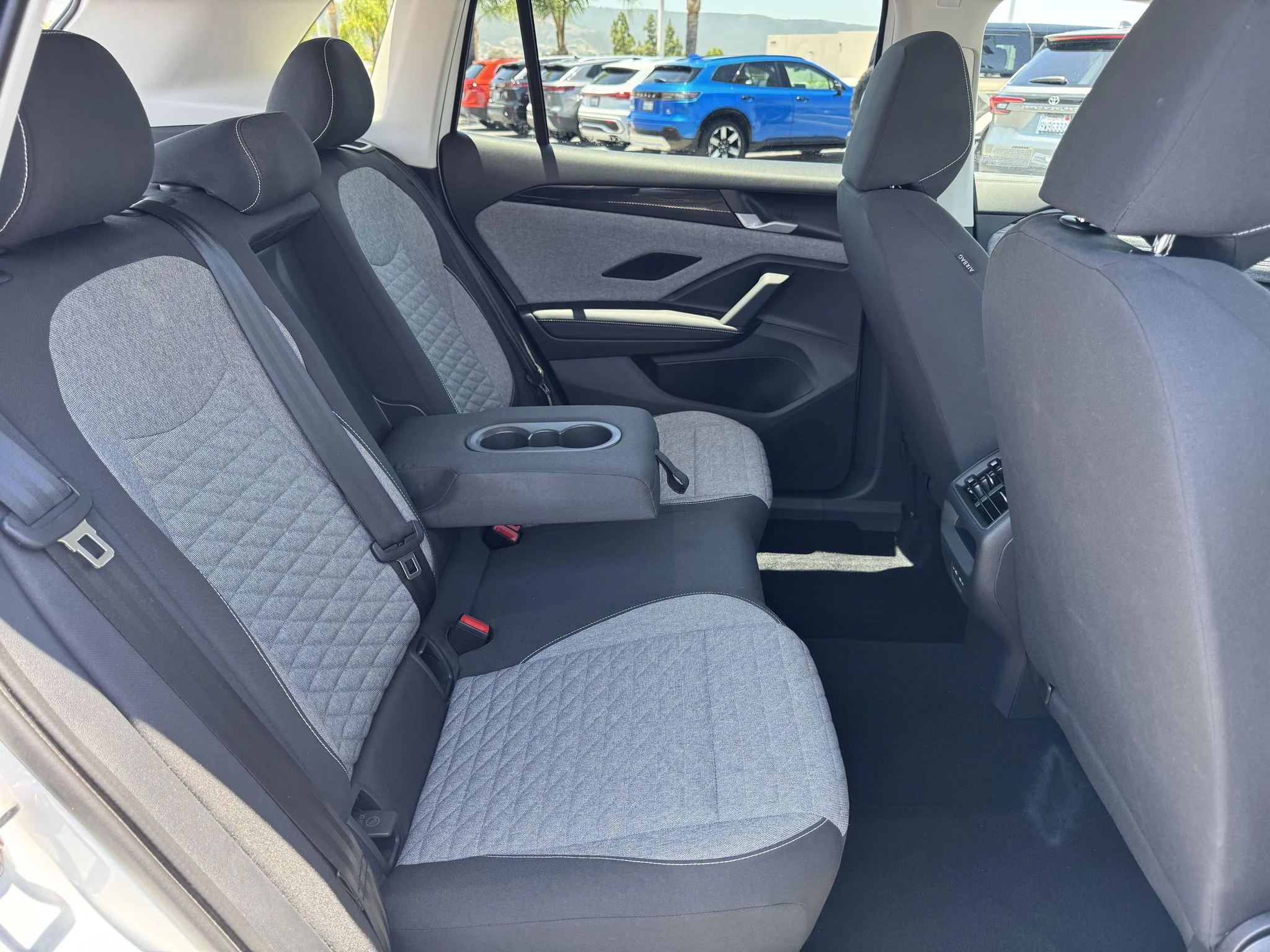 Certified Used 2025 Pure White Volkswagen S image 30