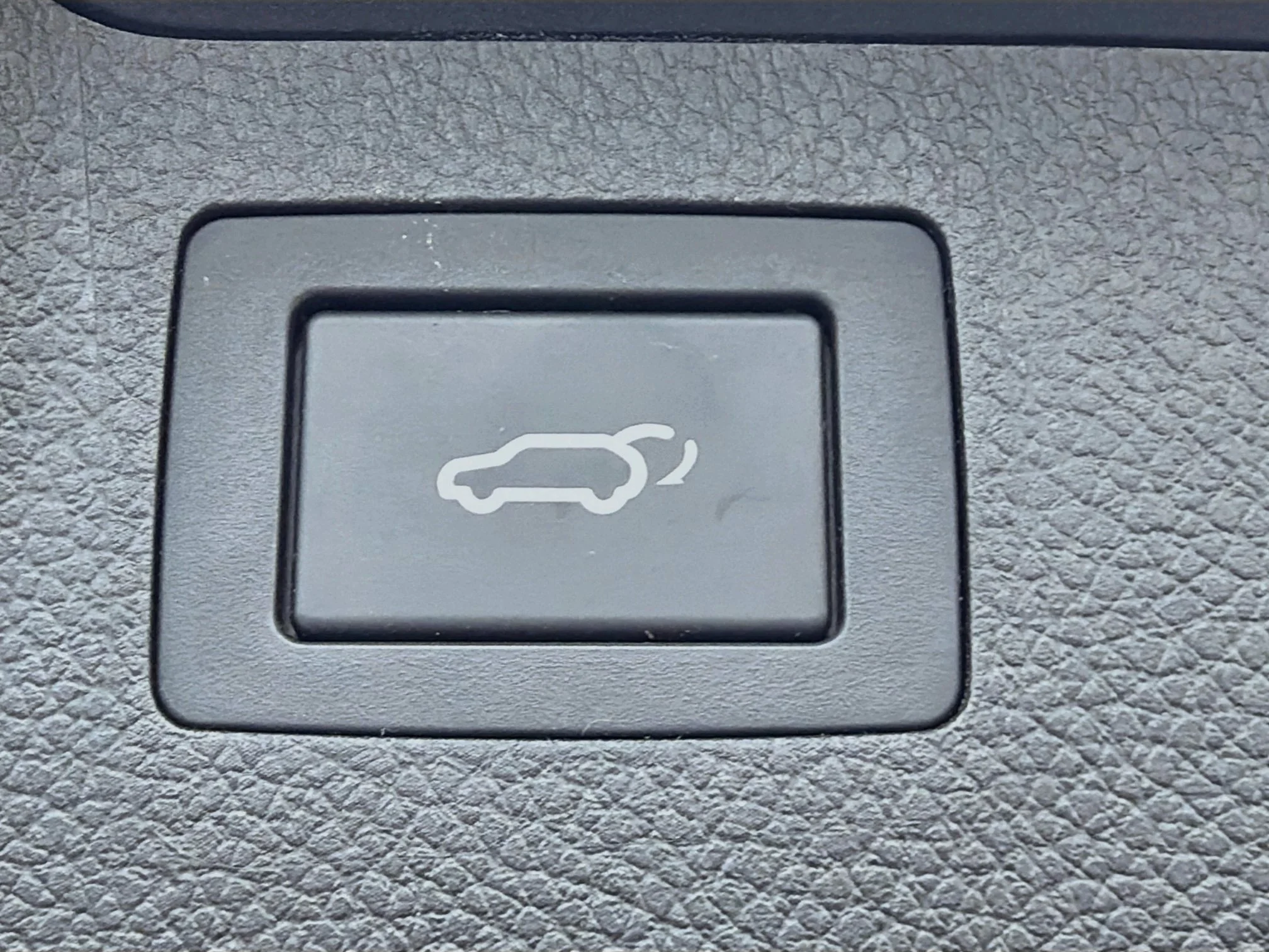 Used 2015 Marlin Blue Hyundai Premium Technology image 12