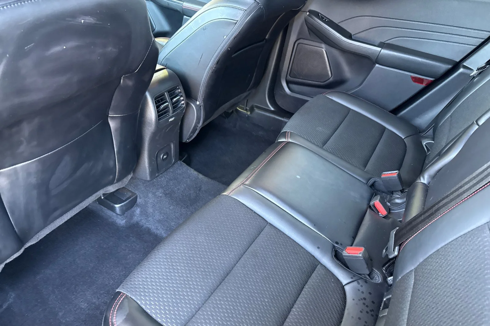 Used 2025 Black Metallic Ford ST-Line image 12