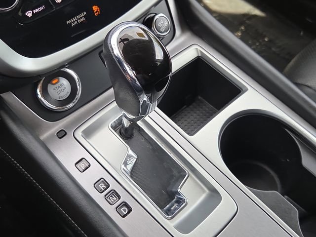 Used 2019 Pearl White Nissan SL image 25