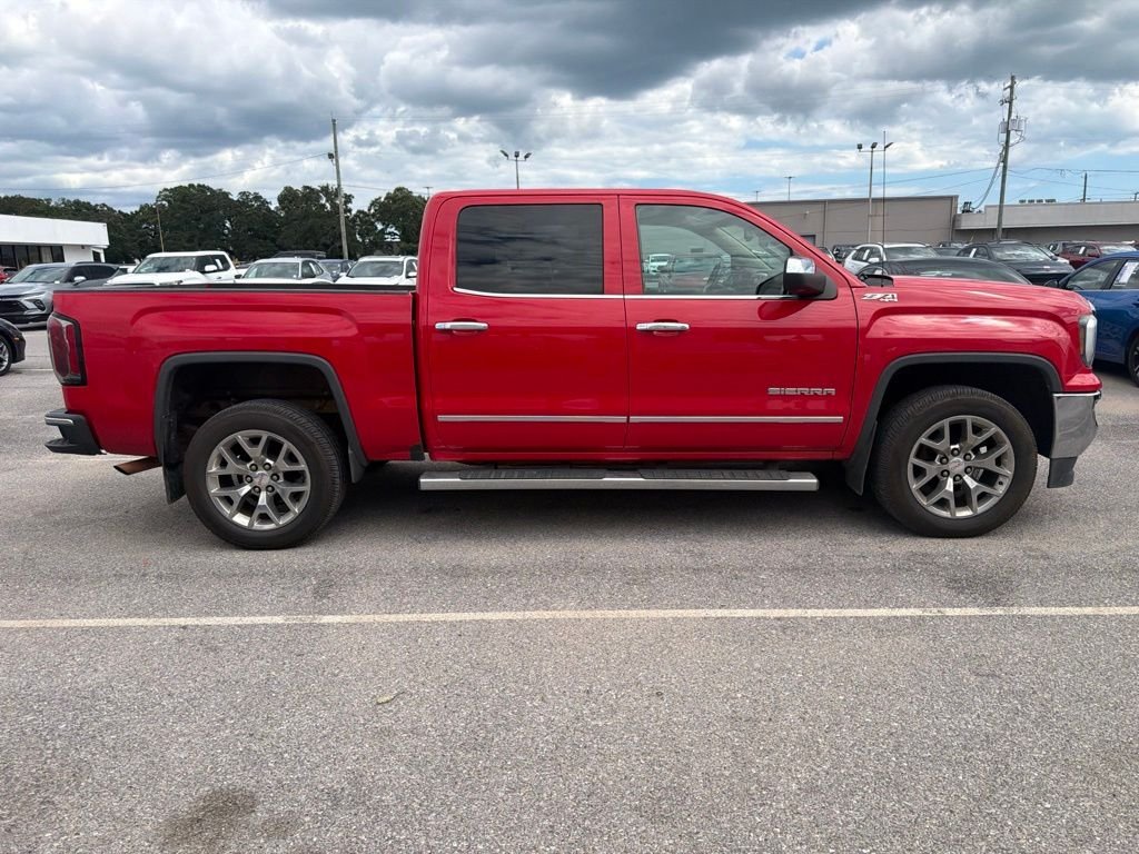 Used 2016 Red GMC SLT image 18