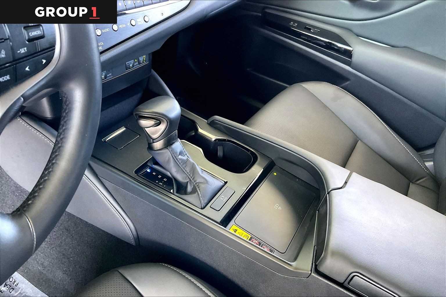 Used 2025 Iridium Lexus  image 14