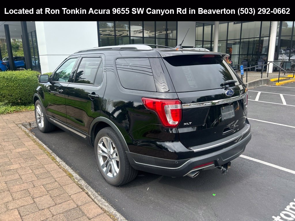 Used 2018 Shadow Black Ford XLT image 6