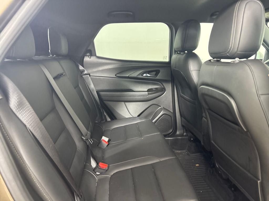 Used 2021 Brown Chevrolet ACTIV image 9