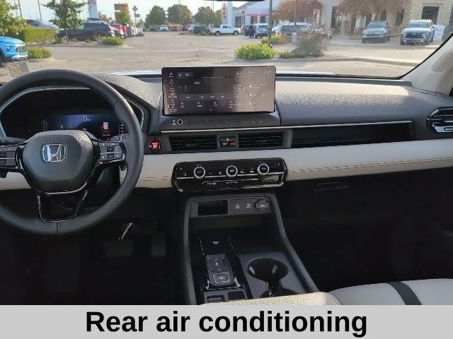 2026 Honda Passport photo 2