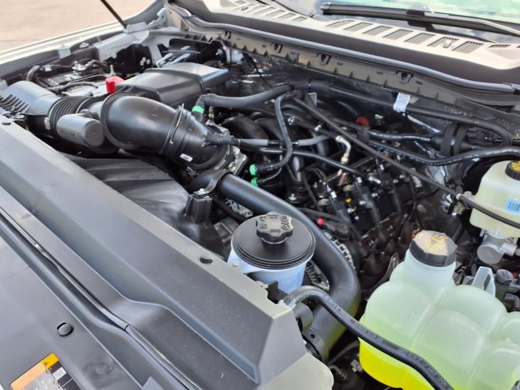 2025 Ford F-350 Super Duty XLT - Photo 8