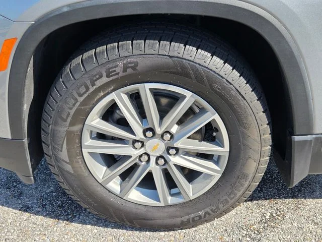Used 2023 Gray Chevrolet LT Leather image 25