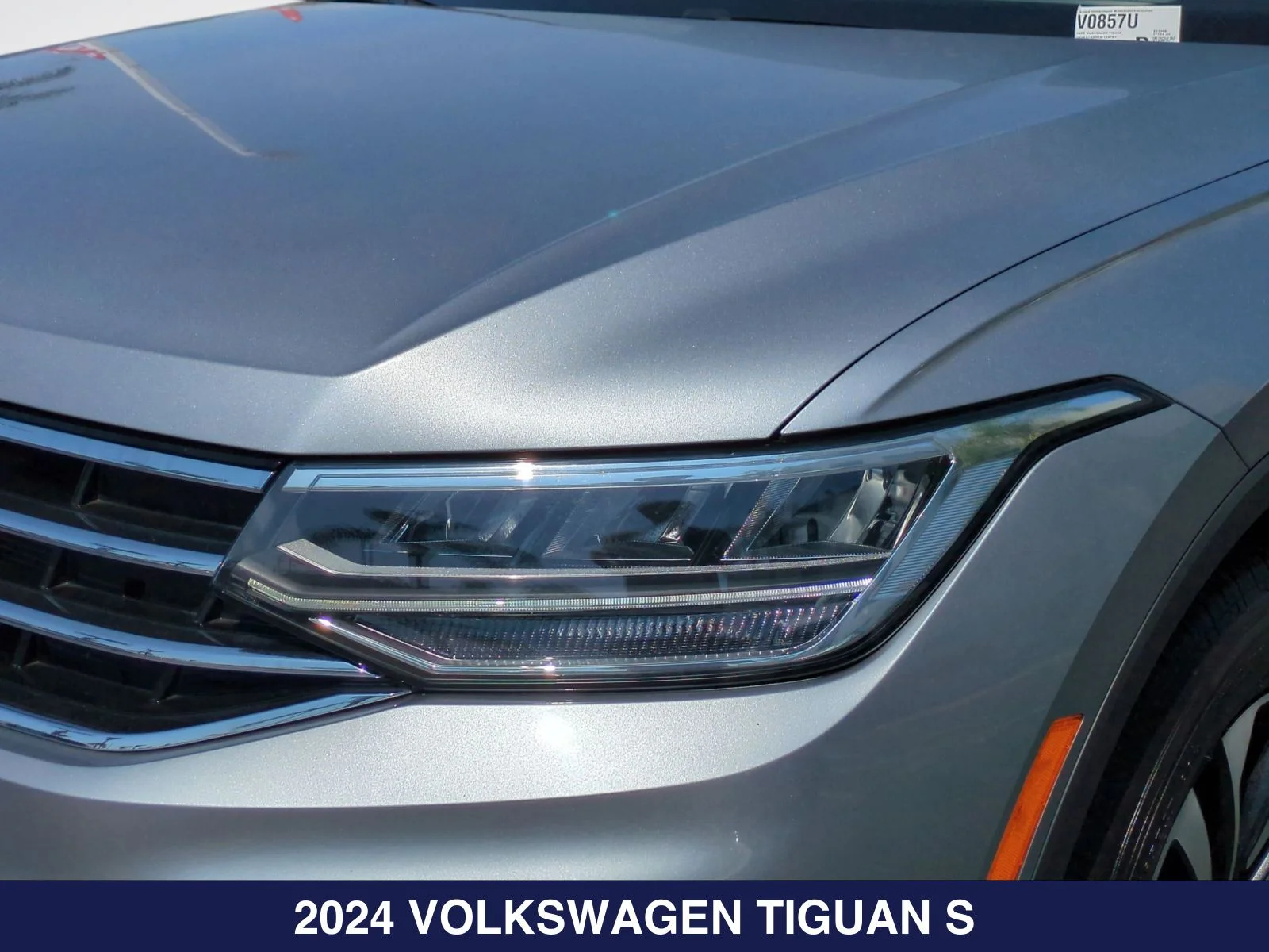 Certified Used 2024 Silver Volkswagen 2.0T S image 10
