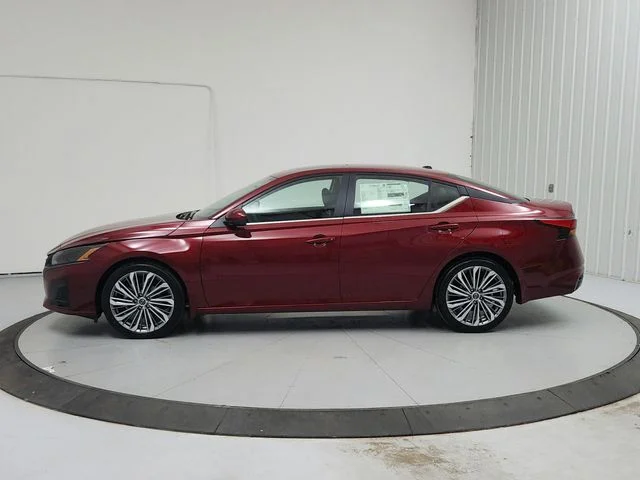 New 2026 Red Nissan 2.5 SV image 4