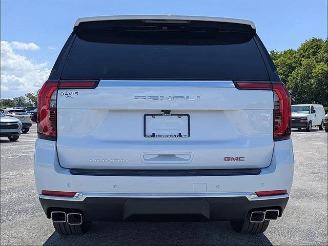 2026 GMC Yukon XL Denali - Photo 6