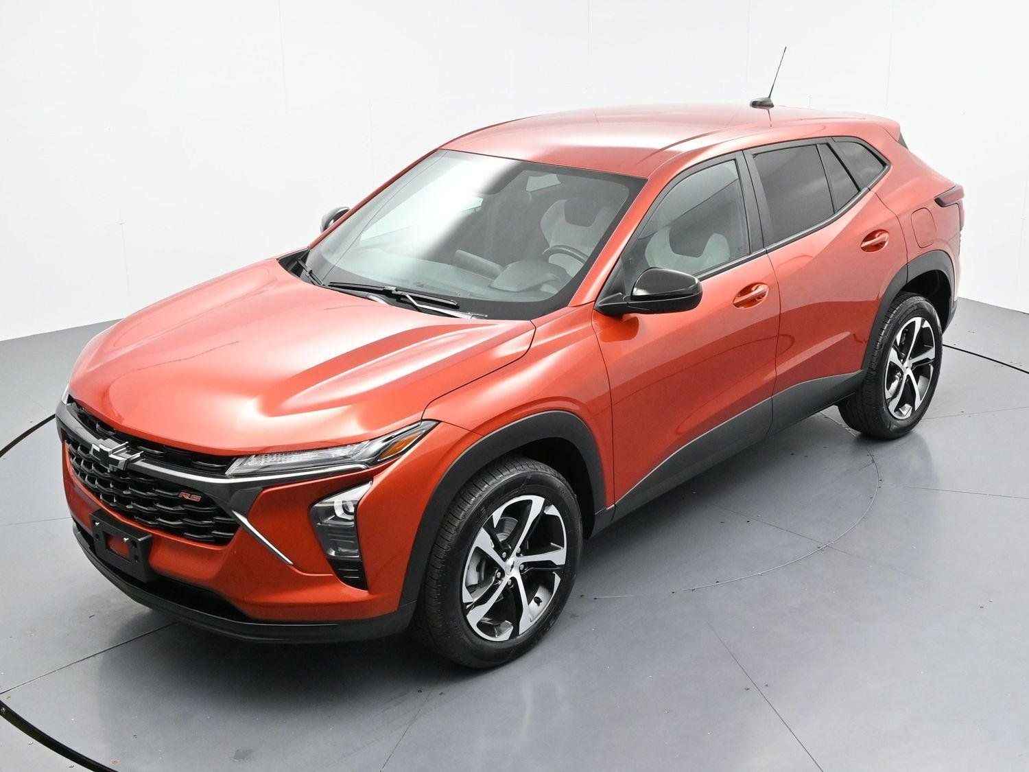 Used 2024 Cayenne Orange Metallic Chevrolet 1RS image 35