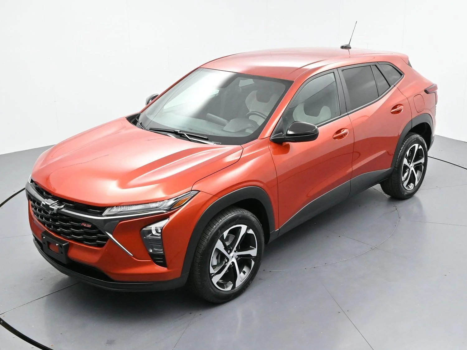 Used 2024 Cayenne Orange Metallic Chevrolet 1RS image 35