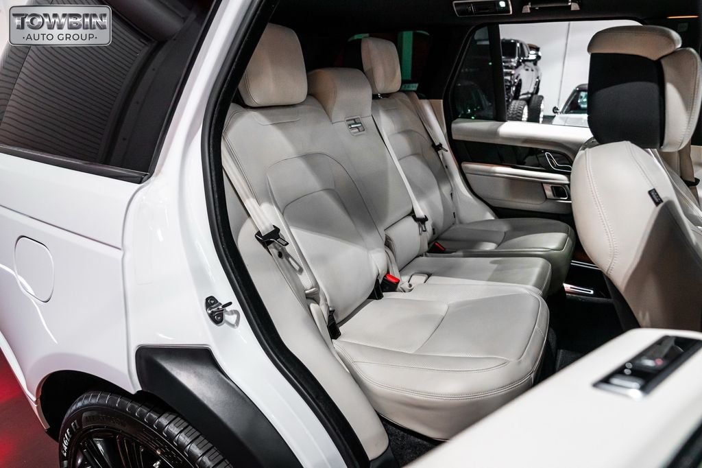 Used 2022  Land Rover Westminster image 14