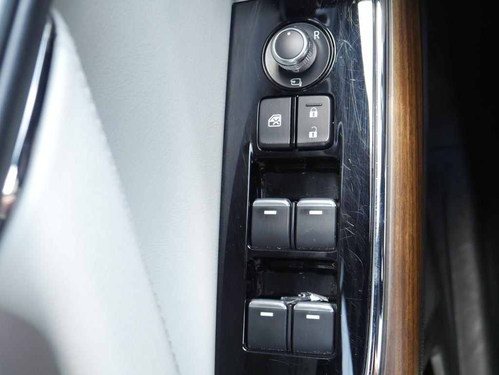 Certified Used 2023 Black Mazda Signature image 35