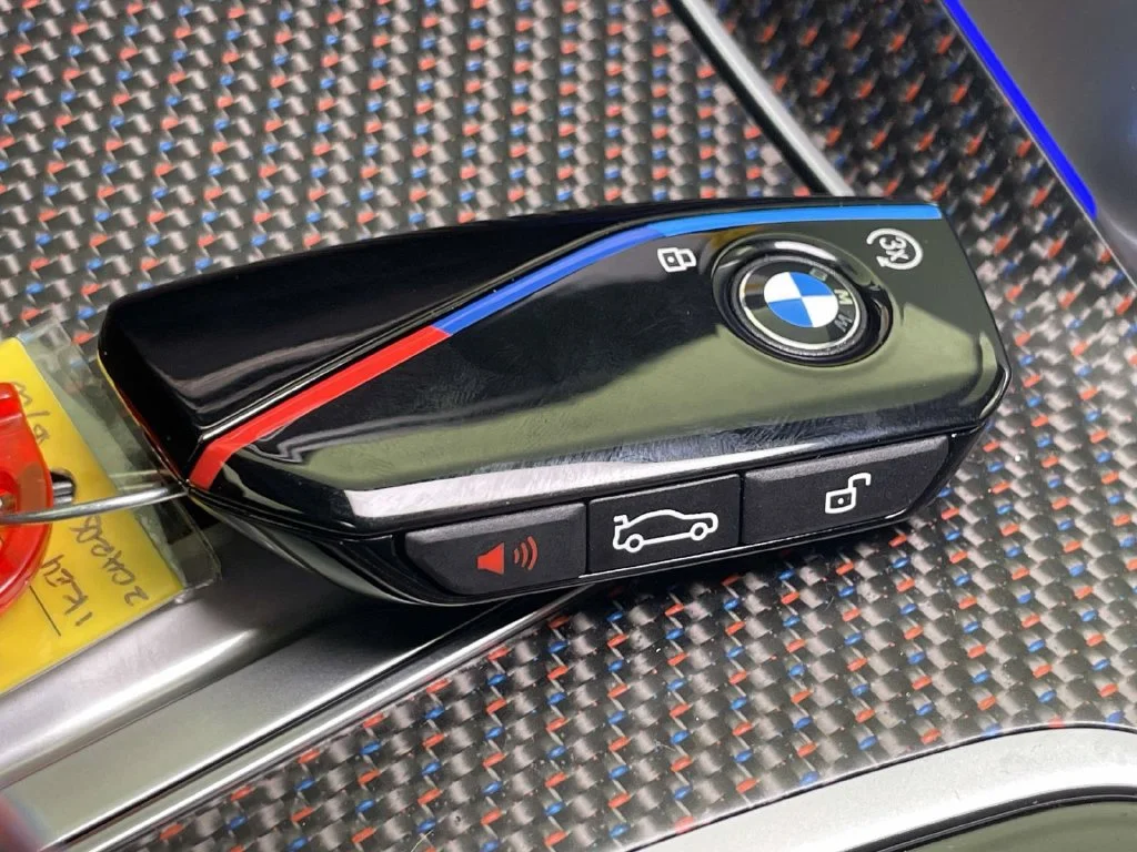 New 2027 Black BMW Label image 37
