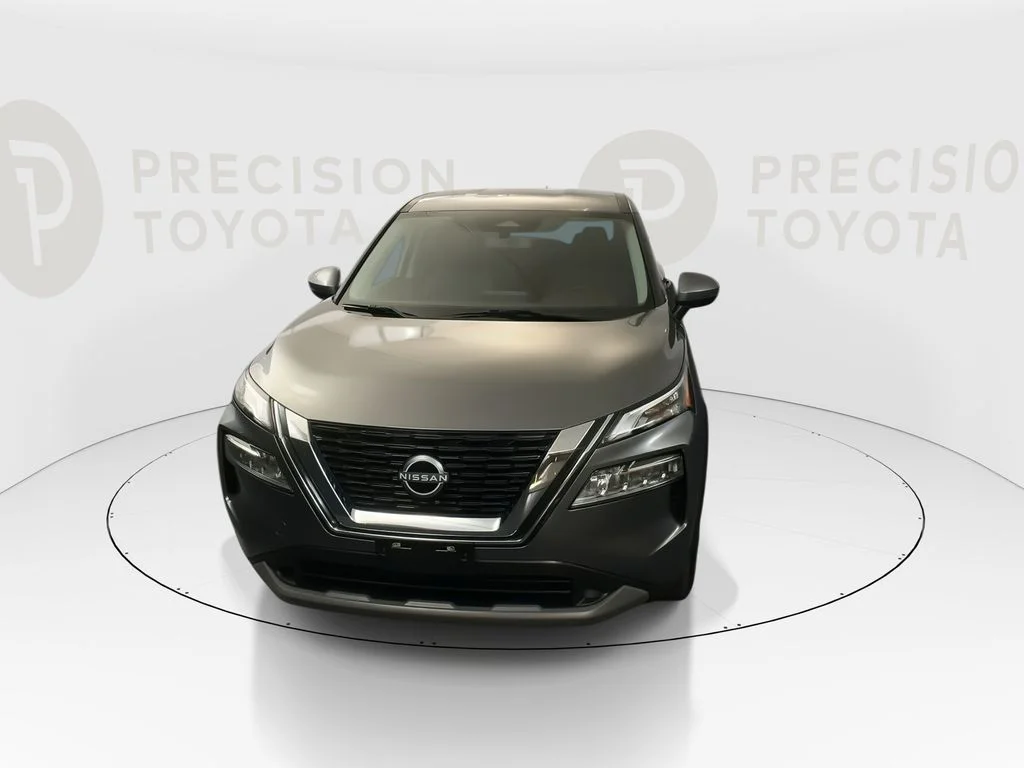 Used 2023 Gun Metallic Nissan SV image 5