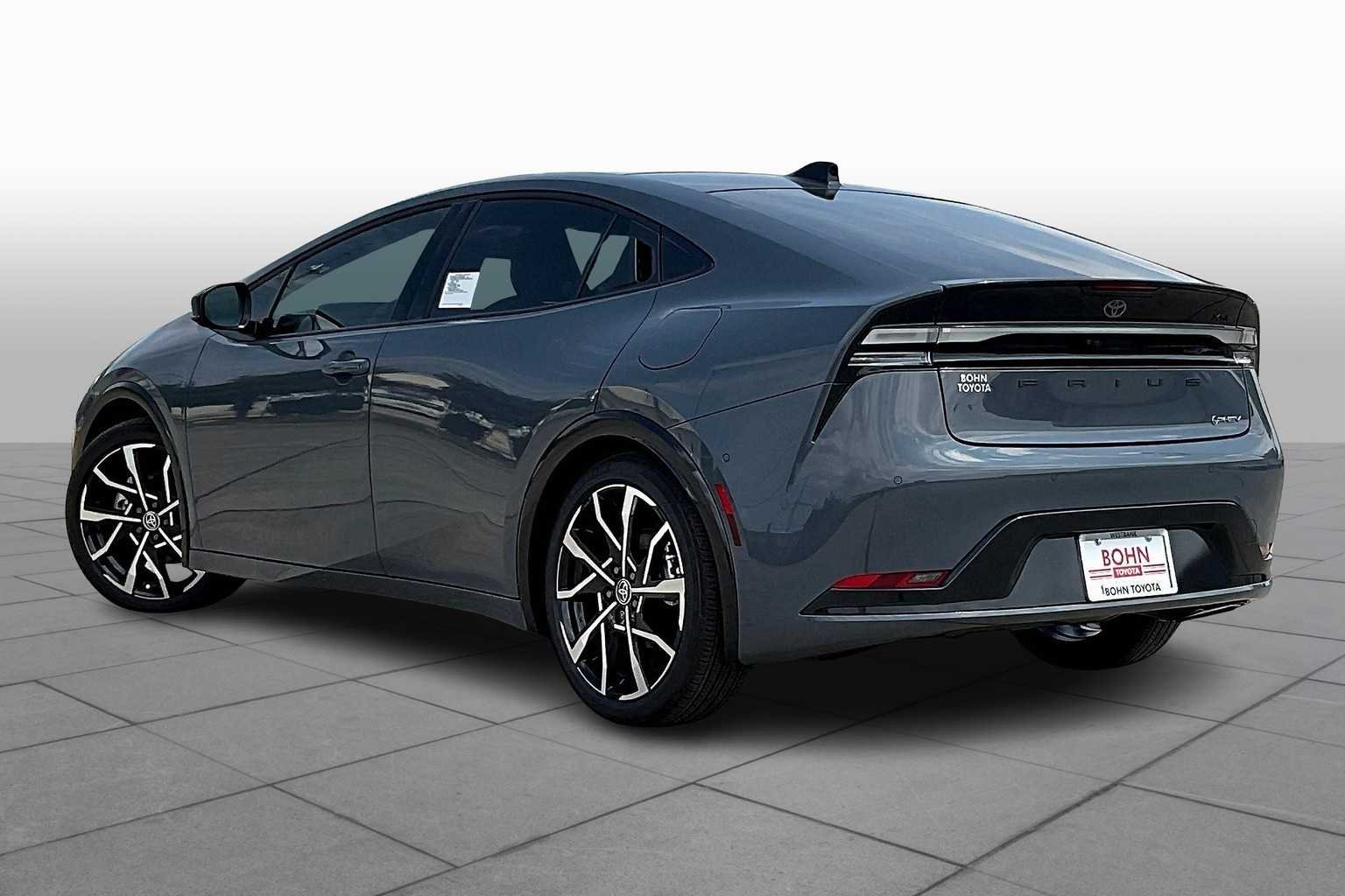 New 2025 Guardian Gray Toyota XSE Premium image 13