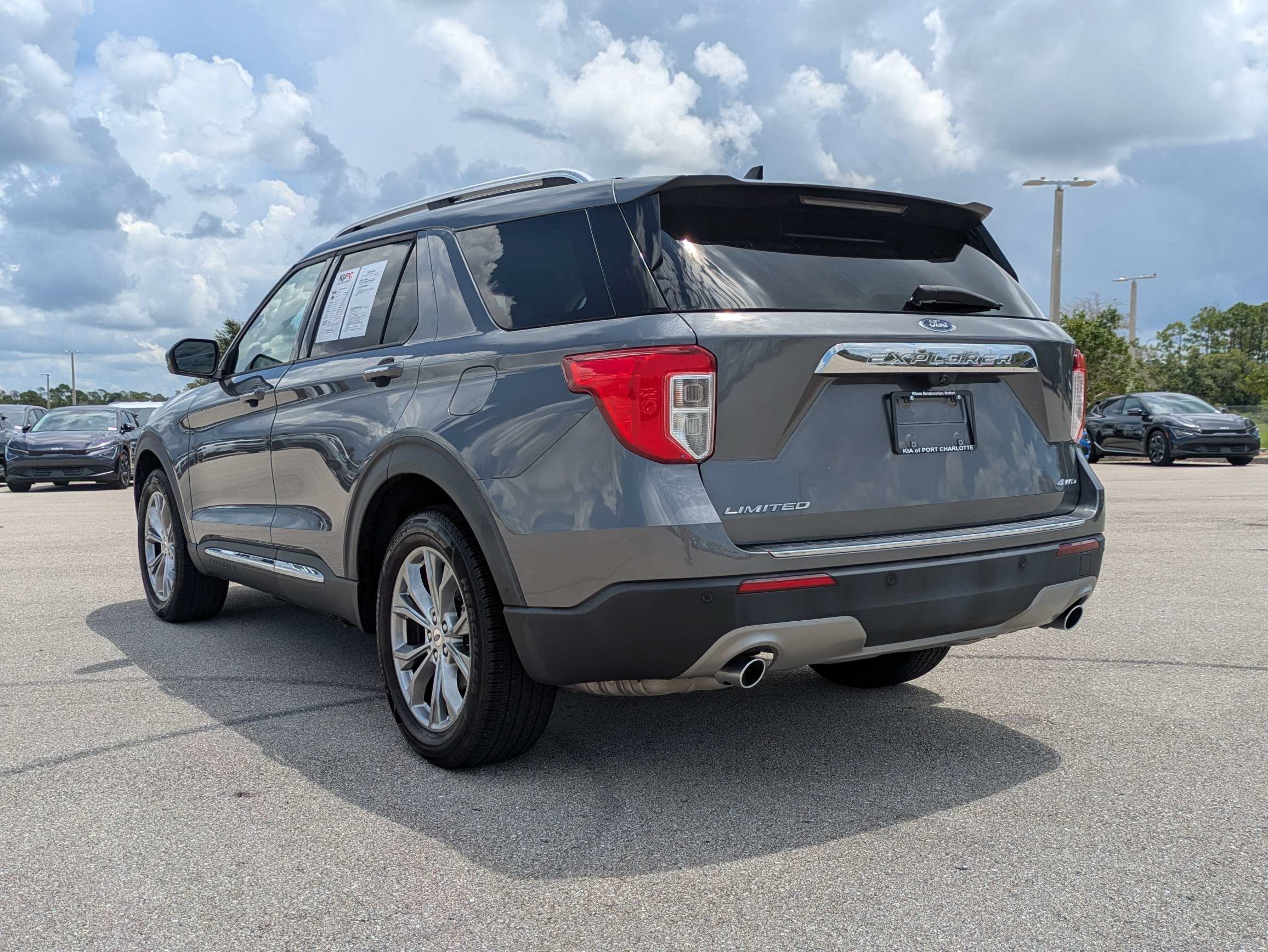 Used 2022 Carbonized Gray Metallic Ford Limited image 7