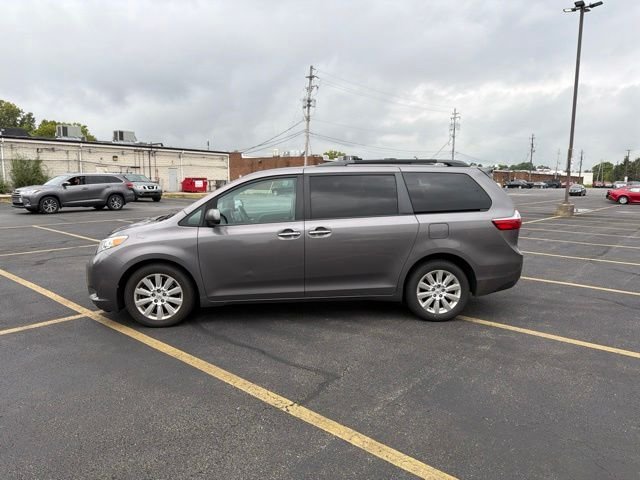 Used 2015 Toyota Sienna XLE with VIN 5TDDK3DC3FS121483 for sale in North Olmsted, OH