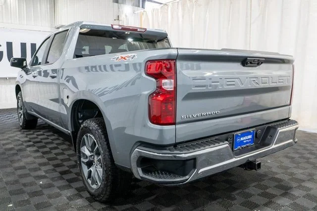 2026 Chevrolet Silverado 1500 LT - Photo 7