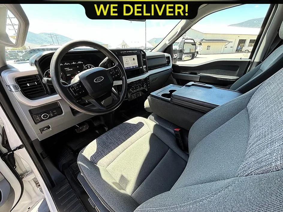 Used 2024 White Ford XLT image 10