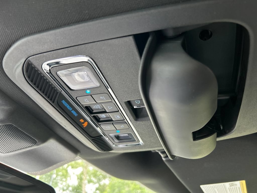 Used 2025 White Ford Platinum image 29