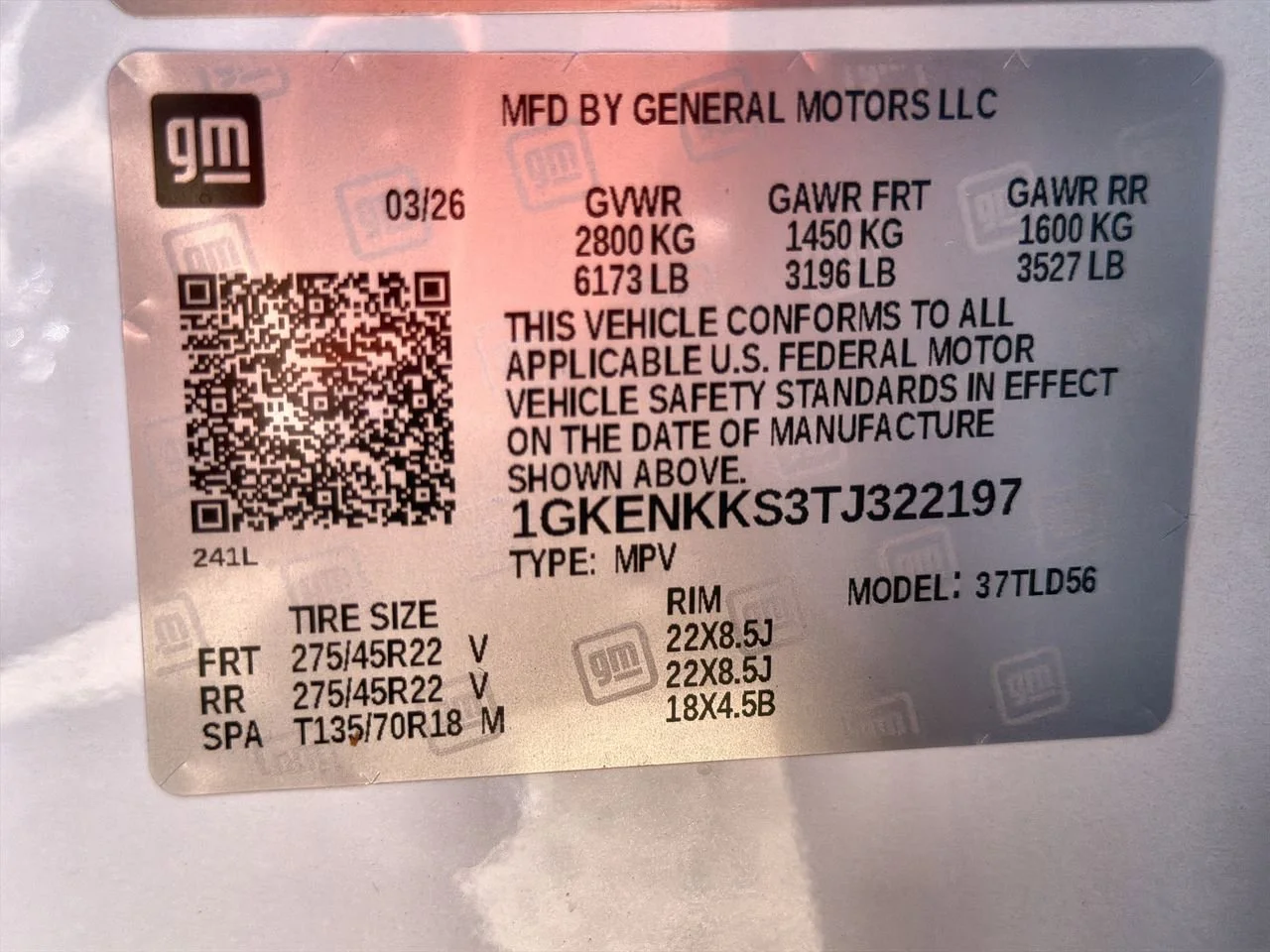 New 2026 Glacier White Tricoat GMC Elevation image 29