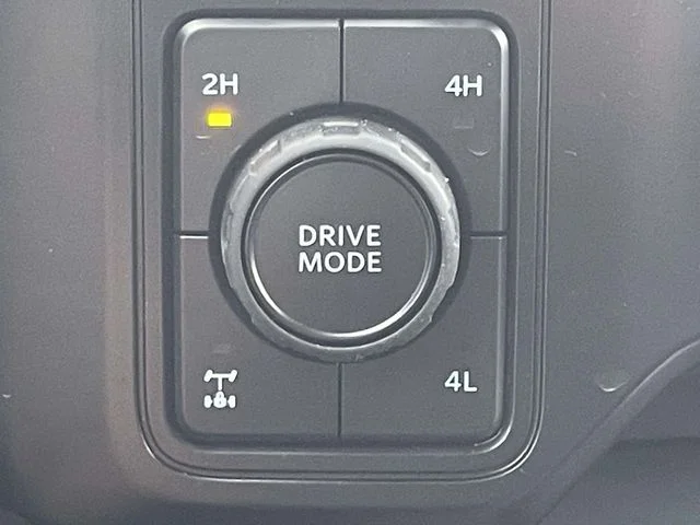 New 2026 Black Ford Lariat image 23