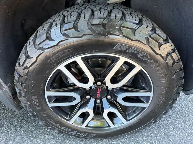 Used 2022 Desert Sand Metallic GMC AT4 image 12