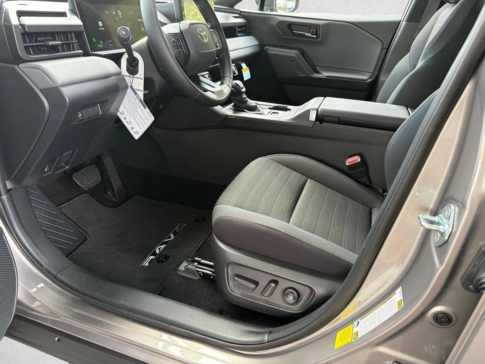 New 2026 Meteor Shower Toyota SE image 9