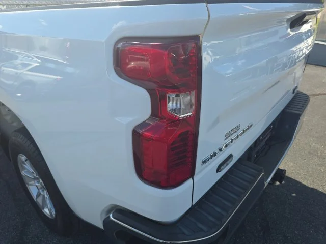 Used 2022 White Chevrolet WT image 35