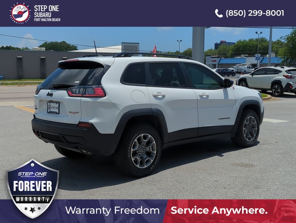 Used 2022 White Jeep Trailhawk image 7