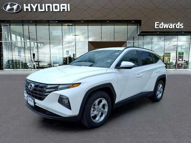 Certified Used 2023 White Hyundai SEL image 1