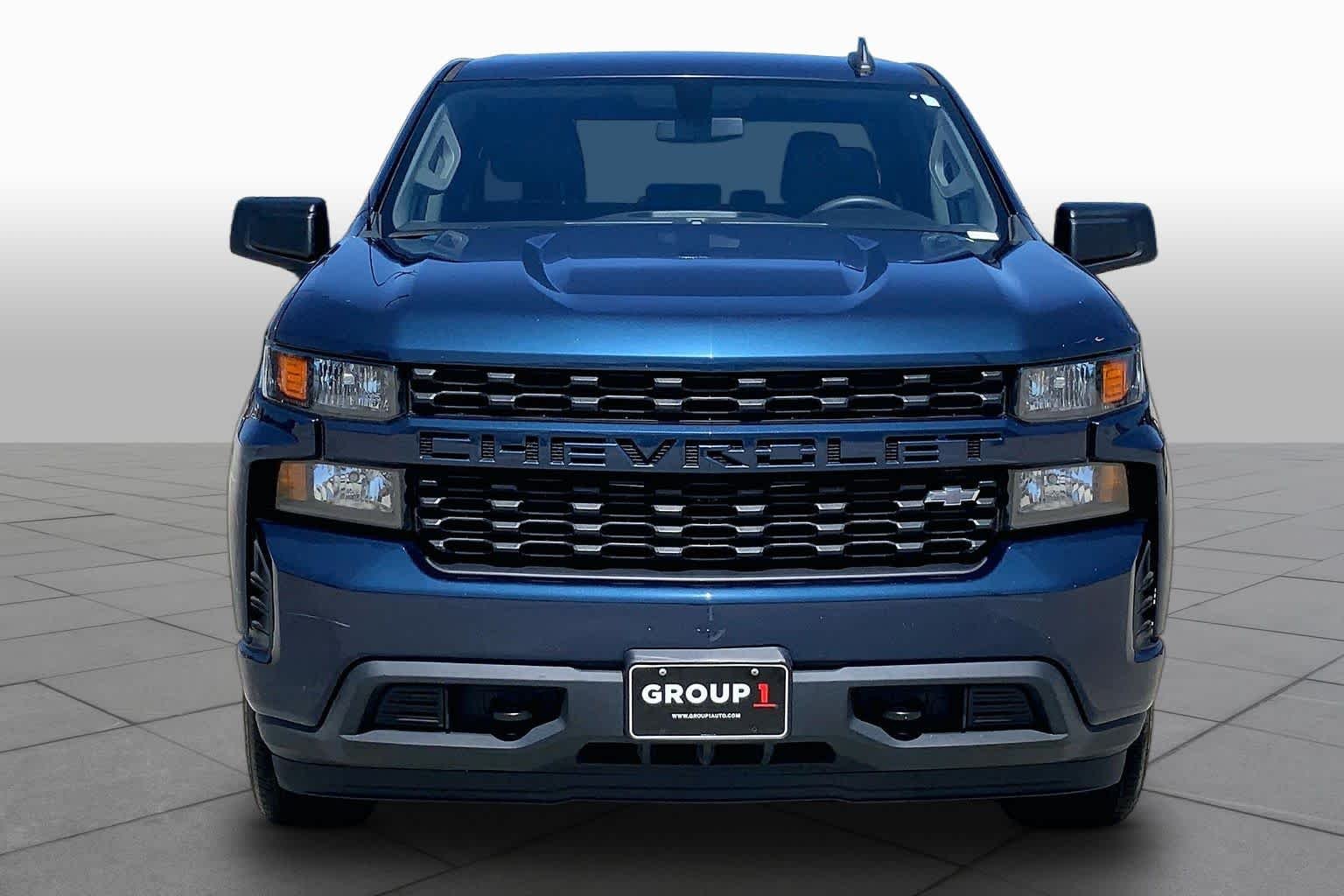 Used 2021 Northsky Blue Metallic Chevrolet Custom image 4