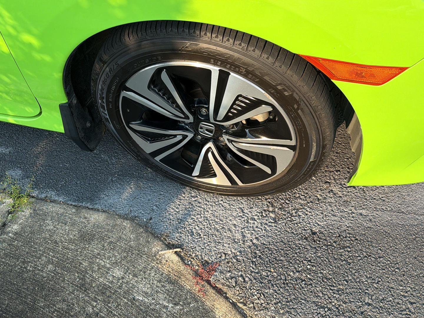 Used 2017  Honda EX-T image 7