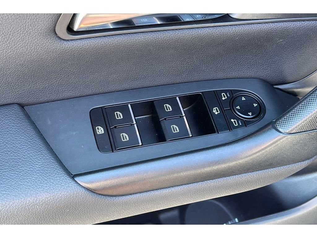 2025 Mazda CX-50 Premium Plus - Photo 13